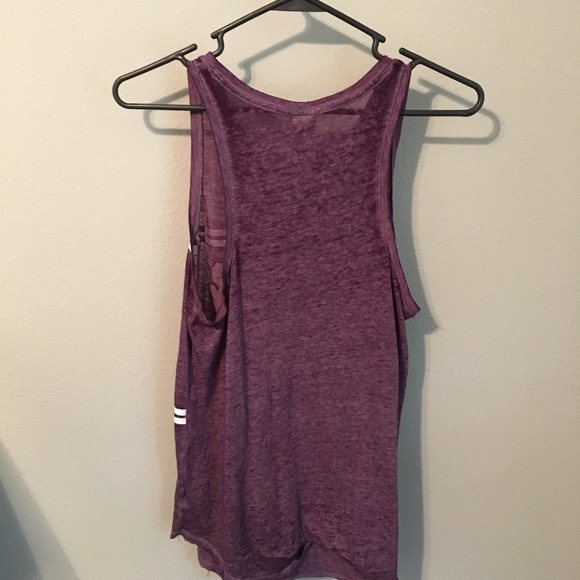 PINK VS - Picture 2 of 2